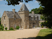 LA BRETONNIERE RECEPTIONS  Château de La Bretonnière  44360 Vigneux de Bretagne   Tél.:  02 40 57 31 99  Port.  06 81 79 21 80  E-mail : la-bretonniere@wanadoo.fr